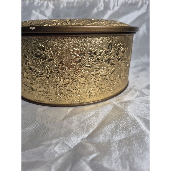 Vintage Guildcraft Gold Embossed Grapevine And Leaf Tin - Picture 5 of 16